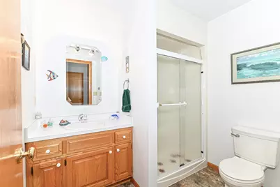 27151  Ridgewood Trl, Racine, WI 53185 - Photo 19