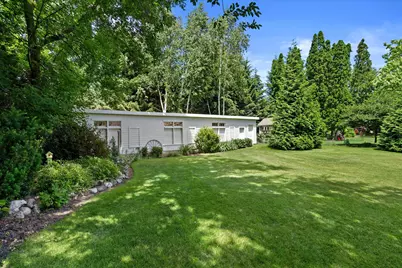 N65W5716  Columbia Rd, Cedarburg, WI 53012 - Photo 33