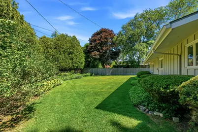 8909 N Maitland Rd, Bayside, WI 53217 - Photo 31