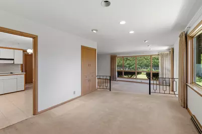 8909 N Maitland Rd, Bayside, WI 53217 - Photo 7