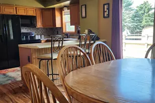 24 Hammes Dr, Racine, WI 53406 - Photo 7