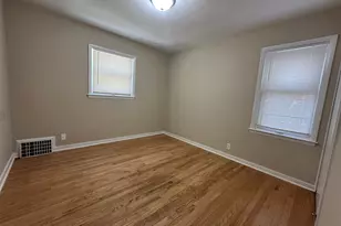 4940 N 64th St, Milwaukee, WI 53218 - Photo 9