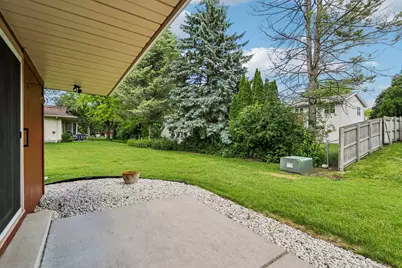 715  Tamarack Dr E -, West Bend, WI 53095 - Photo 5