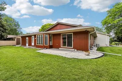 715  Tamarack Dr E -, West Bend, WI 53095 - Photo 7