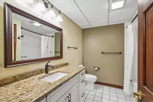 240 Crystal Dr, Hartland, WI 53029 - Photo 49