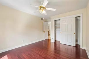 240 Crystal Dr, Hartland, WI 53029 - Photo 25