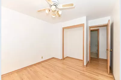 8732 W Burdick Ave, Milwaukee, WI 53227 - Photo 29