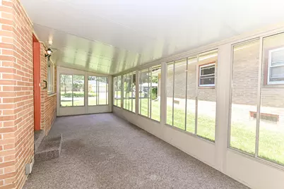 8732 W Burdick Ave, Milwaukee, WI 53227 - Photo 35