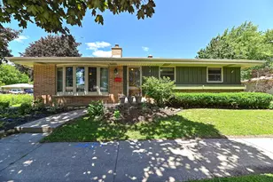 8732 W Burdick Ave, Milwaukee, WI 53227 - Photo 51