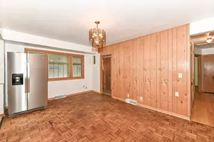 8732 W Burdick Ave, Milwaukee, WI 53227 - Photo 15