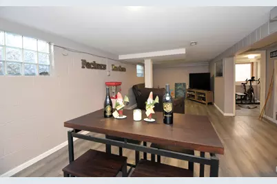 2030  Webster St, Racine, WI 53406 - Photo 21
