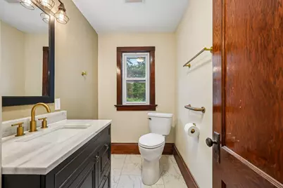 3615 W Cold Spring Rd, Greenfield, WI 53221 - Photo 23