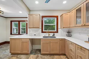 3615 W Cold Spring Rd, Greenfield, WI 53221 - Photo 25