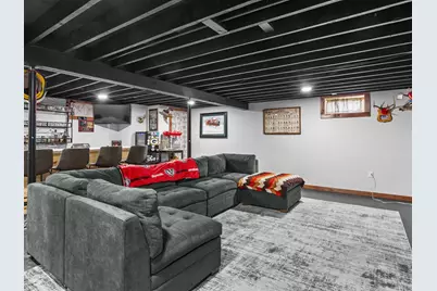 203  Oakwood Dr, Francis Creek, WI 54220 - Photo 17