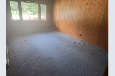 629  Summit St, Plymouth, WI 53073 - Photo 11