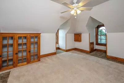 8000  Warren Ave, Wauwatosa, WI 53213 - Photo 41