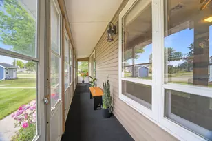 6121 Black Wolf Point Rd, Black Wolf, WI 54902 - Photo 39
