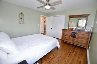 4159 N 92nd St, Wauwatosa, WI 53222 - Photo 13