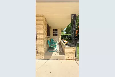 4159 N 92nd St, Wauwatosa, WI 53222 - Photo 3