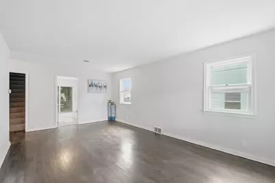 3126 N 80th St, Milwaukee, WI 53222 - Photo 3