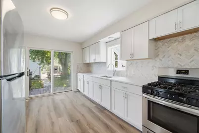 3126 N 80th St, Milwaukee, WI 53222 - Photo 7
