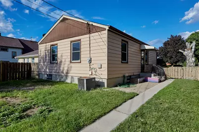 3683 S Clement Ave, Milwaukee, WI 53207 - Photo 3