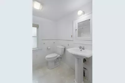 212  James St, Beaver Dam, WI 53916 - Photo 37