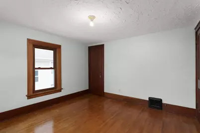 212  James St, Beaver Dam, WI 53916 - Photo 33