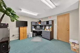 1816 Miller St, West Bend, WI 53095 - Photo 19
