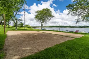 22 Zurich Ct, Geneva, WI 53147 - Photo 21