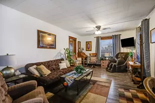 1713 Jackson St, Two Rivers, WI 54241 - Photo 5