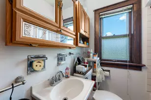 2719 E Holmes Ave, Cudahy, WI 53110 - Photo 13