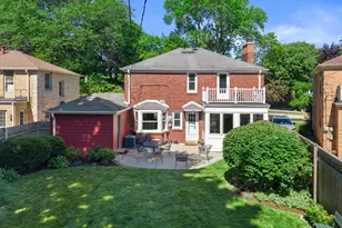 4652 N Wildwood Ave, Whitefish Bay, WI 53211 - Photo 27