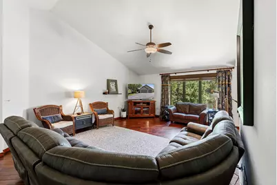 21604 W Bonnie Ln, Lannon, WI 53046 - Photo 13