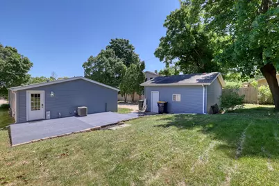 2451 S 92nd St, West Allis, WI 53227 - Photo 21