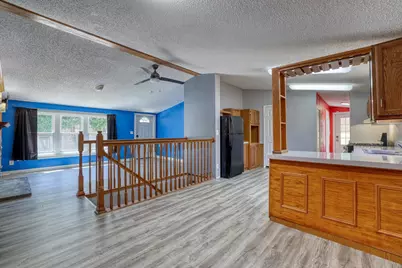 2451 S 92nd St, West Allis, WI 53227 - Photo 5