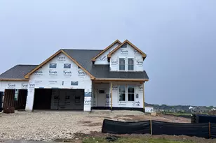 270 Bayberry Ln, Grafton, WI 53024 - Photo 1