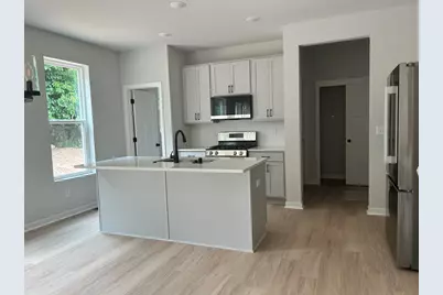 1131  Mount Vernon Dr, Hartford, WI 53027 - Photo 9