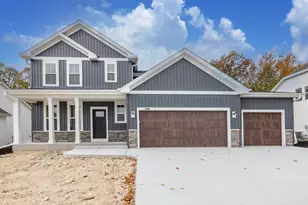1131 Mt Vernon Dr, Hartford, WI 53027 - Photo 5
