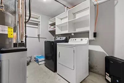 W245N6566  Bowling Green St, Sussex, WI 53089 - Photo 27