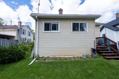 423 W South St, Oconomowoc, WI 53066 - Photo 19