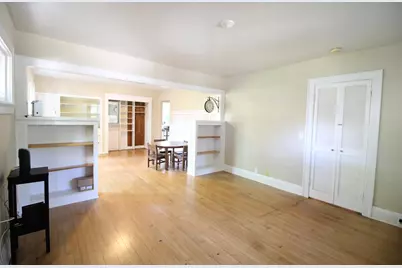 1123 S 60th St #1125, West Allis, WI 53214 - Photo 7