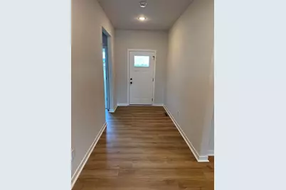 3700  Bishops Cap Dr, Racine, WI 53126 - Photo 5