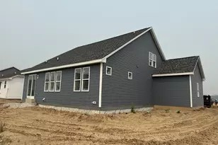 3700 Bishops Cap Dr, Racine, WI 53126 - Photo 17