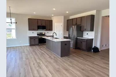 3700  Bishops Cap Dr, Racine, WI 53126 - Photo 5