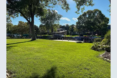 1935  Cliffview Ct, Oshkosh, WI 54901 - Photo 25