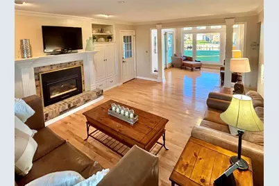 1935  Cliffview Ct, Oshkosh, WI 54901 - Photo 11