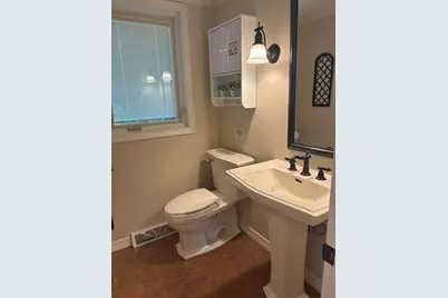 1935  Cliffview Ct, Oshkosh, WI 54901 - Photo 27