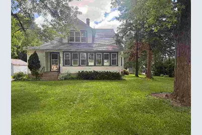 330  Zion St, Hartland, WI 53029 - Photo 3