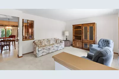 218 E Pierron St, Port Washington, WI 53074 - Photo 5